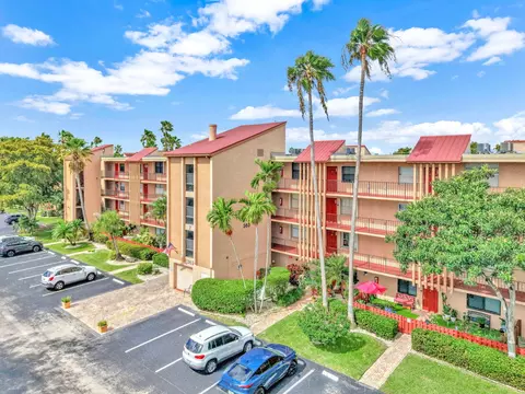 363 N Rock Island Rd #205, Margate, FL 33063