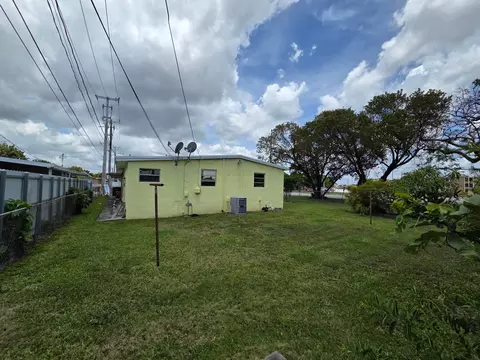 Exterior - 6495 W 2nd Ct, Hialeah, FL 33012 photo 5 of 5
