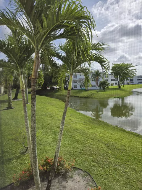 Undisclosed, West Palm Beach, FL 33417