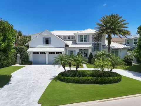 59 Colony Rd, Jupiter Inlet Colony, FL 33469