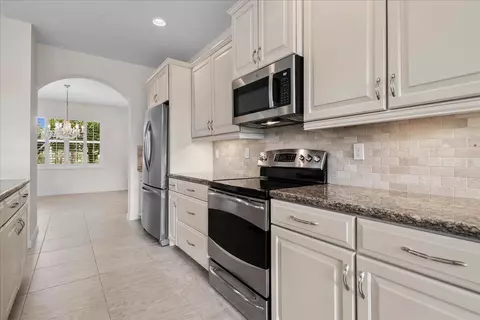 Kitchen - 8392 Lyons Ranches Rd, Boynton Beach, FL 33472 photo 2 of 2