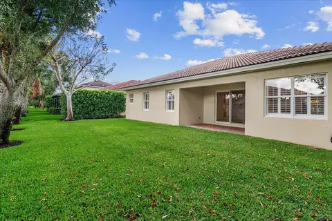 Exterior - 8392 Lyons Ranches Rd, Boynton Beach, FL 33472 photo 4 of 4
