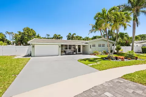 2650 NE 50th St, Lighthouse Point, FL 33064