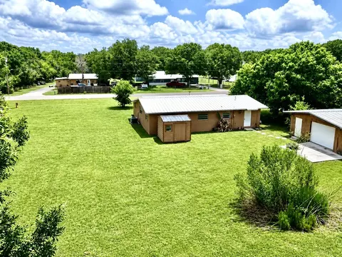 View/Area - 7815 NW 86th Ct, Okeechobee, FL 34972 photo 2 of 5