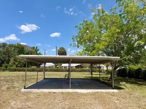 Exterior - 207 SE 4th St, Okeechobee, FL 34974 photo 7 of 7