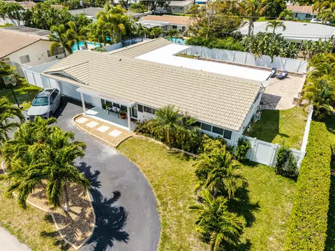 View/Area - 2231 NE 34th St, Lighthouse Point, FL 33064 photo 1 of 6