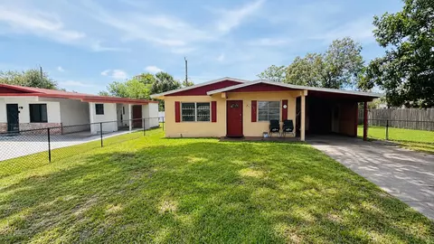 1714 NW 7th Pl, Fort Lauderdale, FL 33311
