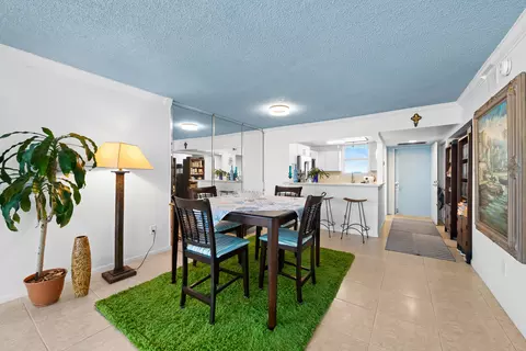 3100 NE 49 Street St NE #1110, Fort Lauderdale, FL 33308
