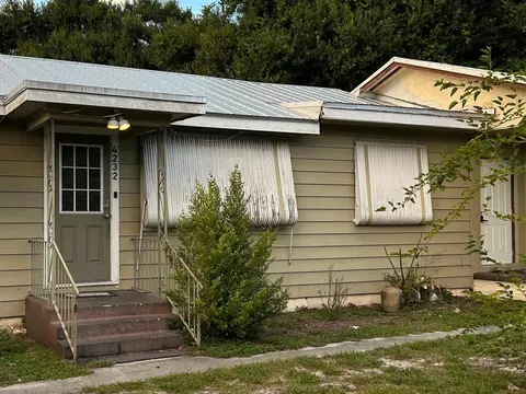 4232 Edwards Rd, Fort Pierce, FL 34981