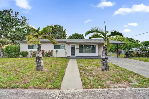7200 W 14th Ave, Hialeah, FL 33014