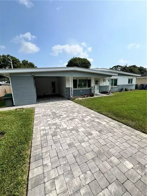 1950 Cortez Blvd, Fort Pierce, FL 34982