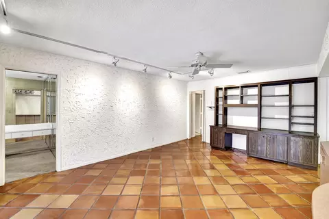 Living - 4200 Buchanan St, Hollywood, FL 33021 photo 8 of 11