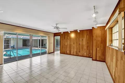 Living - 4200 Buchanan St, Hollywood, FL 33021 photo 11 of 11