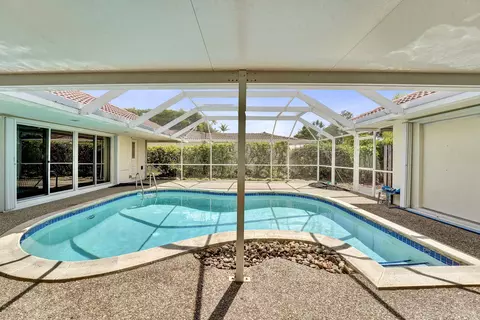 Exterior - 4200 Buchanan St, Hollywood, FL 33021 photo 3 of 9