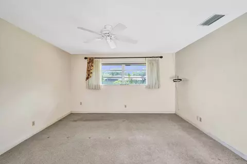 Bedroom - 4200 Buchanan St, Hollywood, FL 33021 photo 1 of 7