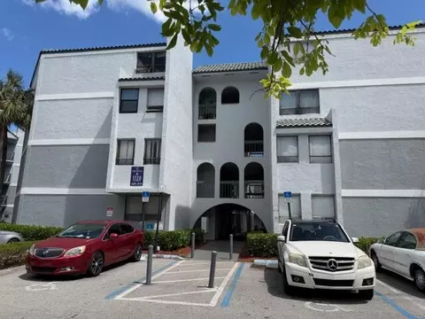 1720 N Congress Ave #406, West Palm Beach, FL 33401