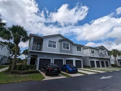 3075 Grandiflora Dr, Greenacres, FL 33467