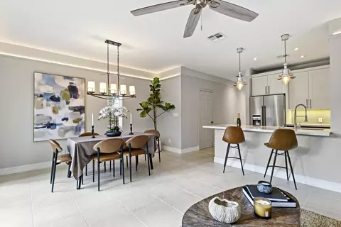 1741 NE 4th Ave #F5, Fort Lauderdale, FL 33305