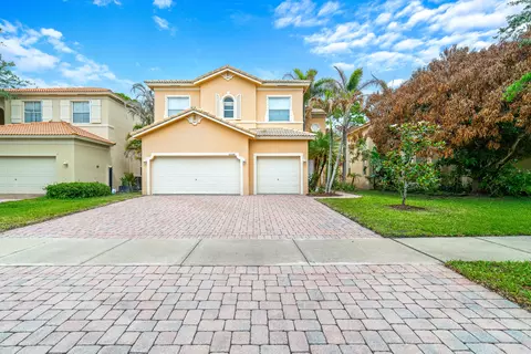 6004 Spring Lake Ter, Fort Pierce, FL 34951
