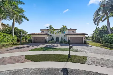 17511 Cadena Dr, Boca Raton, FL 33496