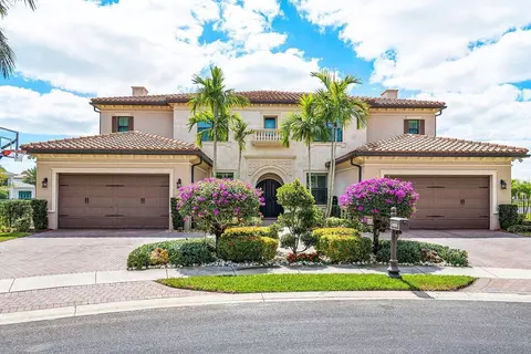 17511 Cadena Dr, Boca Raton, FL 33496