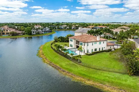 View/Area - 17511 Cadena Dr, Boca Raton, FL 33496 photo 6 of 8