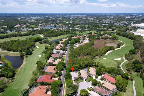 View/Area - 3548 SE Doubleton Dr, Stuart, FL 34997 photo 2 of 8