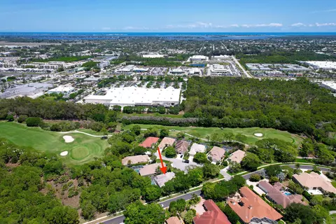 View/Area - 3548 SE Doubleton Dr, Stuart, FL 34997 photo 4 of 8