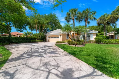 Exterior - 3548 SE Doubleton Dr, Stuart, FL 34997 photo 7 of 8