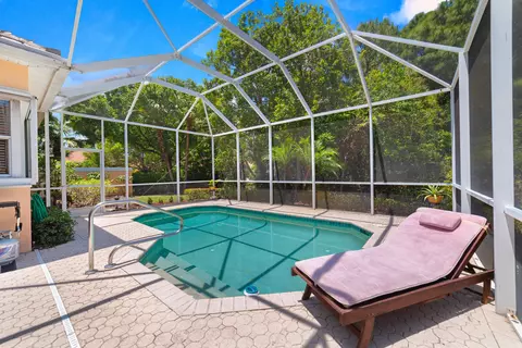 Exterior - 3548 SE Doubleton Dr, Stuart, FL 34997 photo 4 of 8