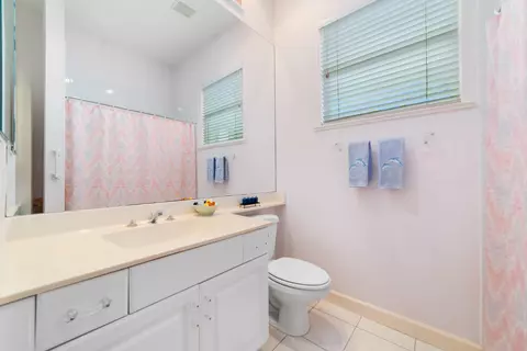 Bath - 3548 SE Doubleton Dr, Stuart, FL 34997 photo 5 of 5