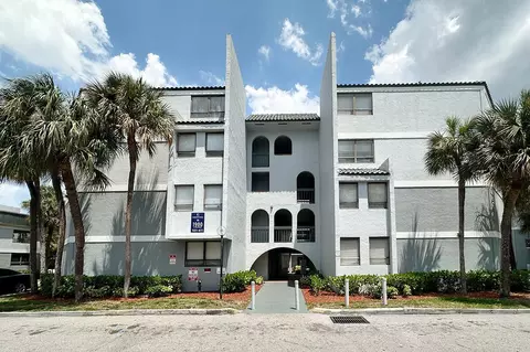 1900 N Congress Ave #105, West Palm Beach, FL 33401