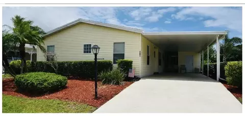 3801 Spatterdock Ln, Port Saint Lucie, FL 34952