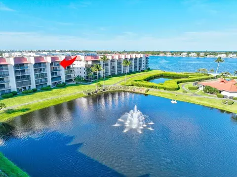 7030 Half Moon Cir #515, Hypoluxo, FL 33462