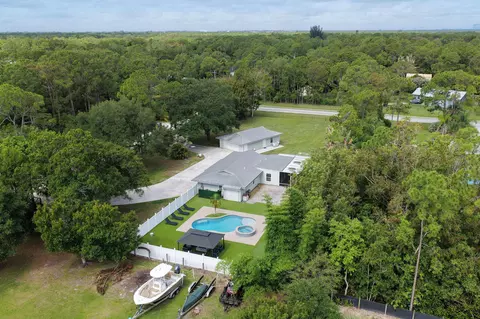 View/Area - 16582 Mellen Ln, Jupiter, FL 33478 photo 3 of 12