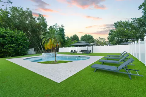 Exterior - 16582 Mellen Ln, Jupiter, FL 33478 photo 6 of 17