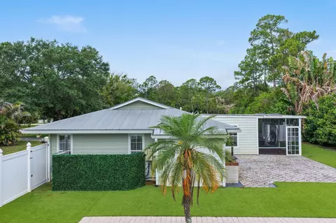 Exterior - 16582 Mellen Ln, Jupiter, FL 33478 photo 15 of 17