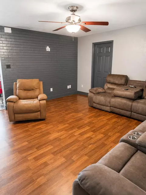 Living - 1806 John Rd, Clewiston, FL 33440 photo 1 of 1