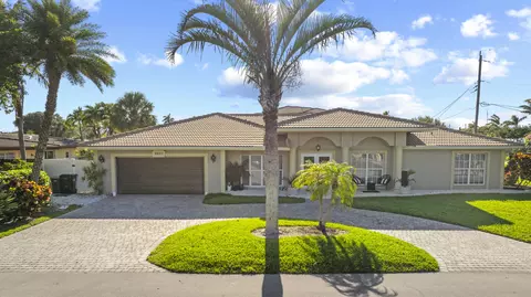 3531 NE 30th Ave, Lighthouse Point, FL 33064