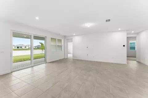 10881 SW Orana Dr, Port Saint Lucie, FL 34987