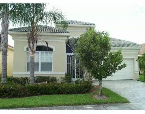 7032 Demedici Cir, Delray Beach, FL 33446