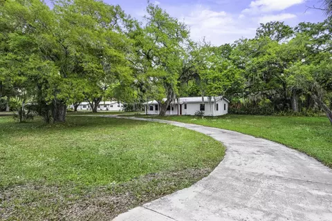 Exterior - 536 SE 16th Ave, Okeechobee, FL 34974 photo 4 of 8