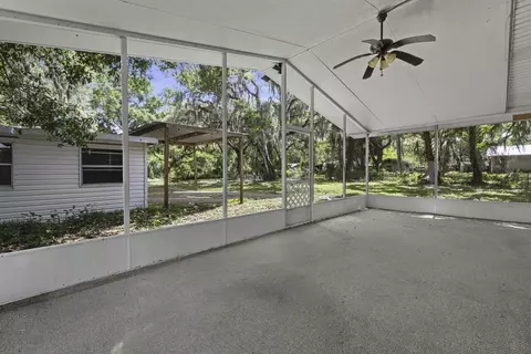 Exterior - 536 SE 16th Ave, Okeechobee, FL 34974 photo 6 of 8