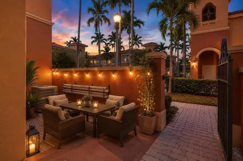 2315 Clipper Pl, Fort Lauderdale, FL 33312