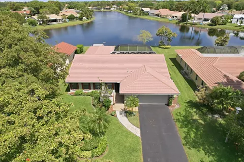 1042 NW 110th Ln, Coral Springs, FL 33071