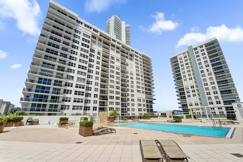 2751 S Ocean Dr #302S, Hollywood, FL 33019