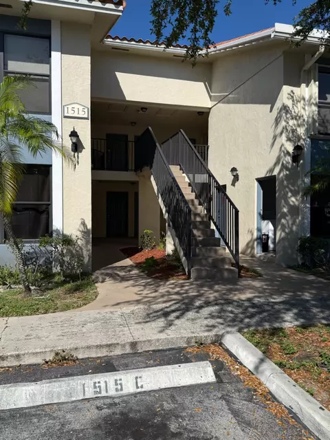 1515 Lake Crystal Dr #B, West Palm Beach, FL 33411