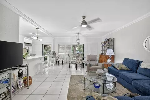 6328 W Longboat Ln W #101, Boca Raton, FL 33433