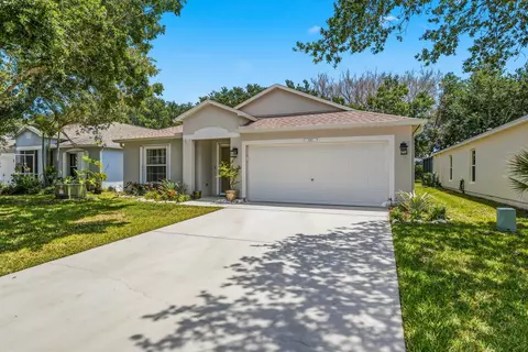 1013 E 13th Sq, Vero Beach, FL 32960