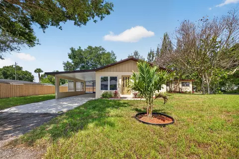 303 Lott St, Fort Pierce, FL 34947